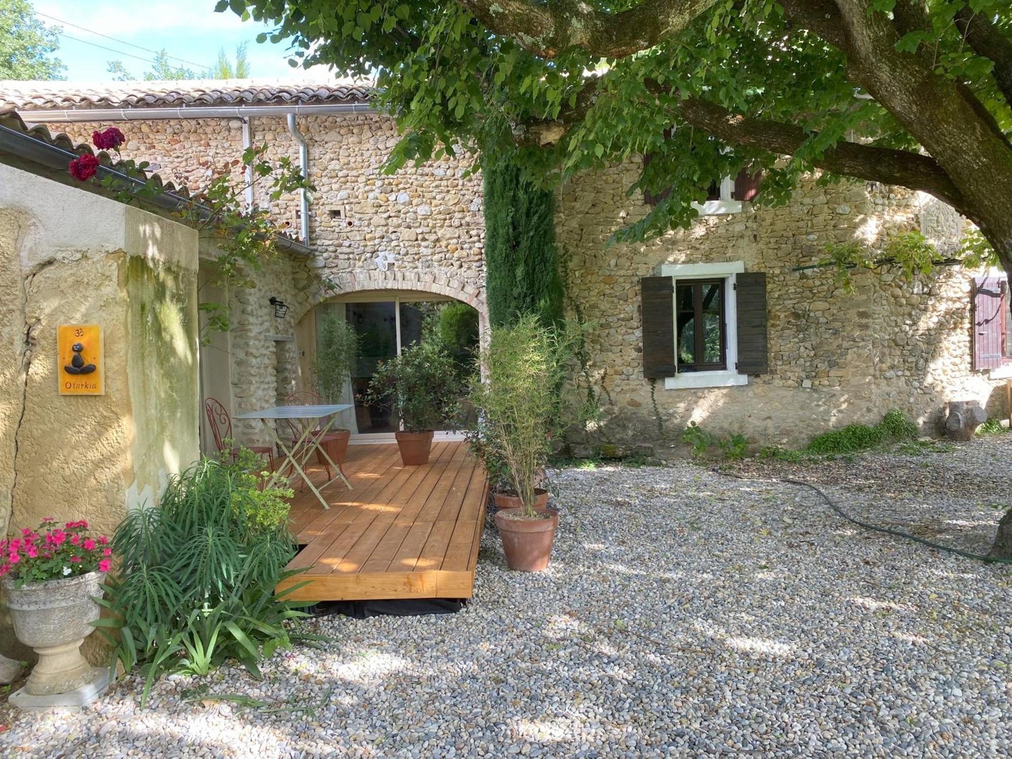 Otarkia Villedieu (Vaucluse) Exterior foto